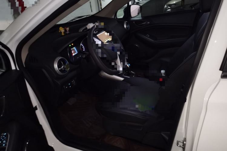 Used BYD Yuan New Energy 2019 EV360 Smart Connect Leading Model Interior 3
