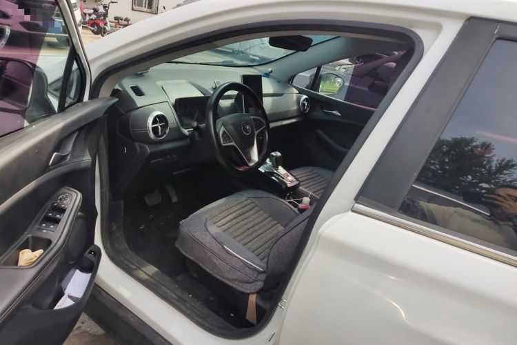 Used BYD Yuan New Energy 2019 EV535 High-Energy Leading Edition Interior 3