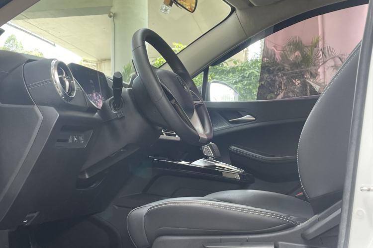 Used BYD Yuan New Energy 2019 EV535 Smart Connect Trendsetting Model Interior 4