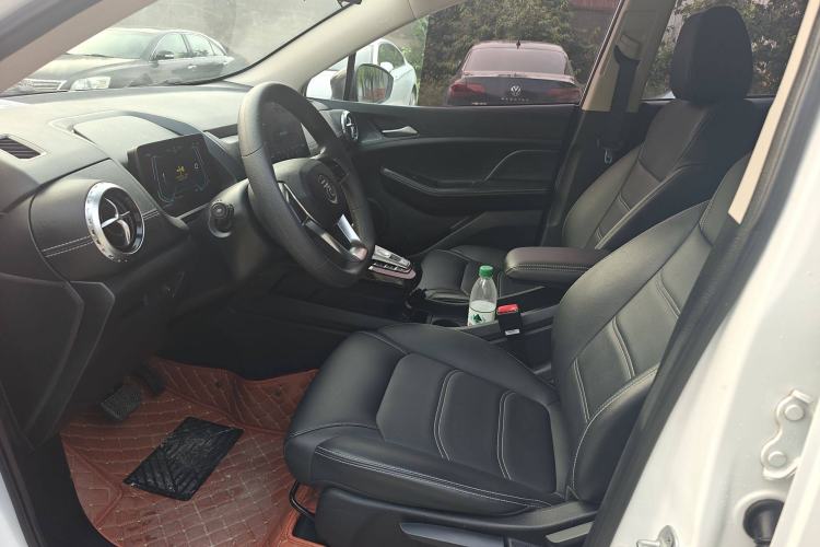 Used BYD Yuan New Energy 2019 EV535 Smart Connect Trendsetting Model Interior 4