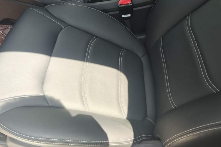 Used BYD Yuan New Energy 2019 EV535 Smart Connect Trendsetting Model Interior 5