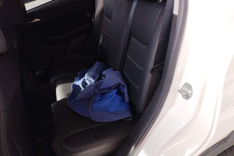 Used BYD Yuan New Energy 2019 EV360 Smart Connect Enjoyment Model Interior 5