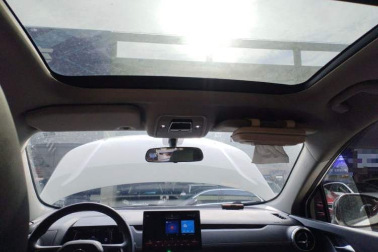 Used BYD Yuan New Energy 2019 EV360 Smart Connect Enjoyment Model Interior 6