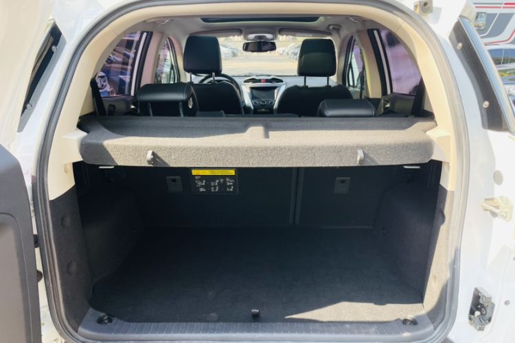 Used BYD Yuan New Energy 2019 EV360 Smart Connect Elite Model Interior 9
