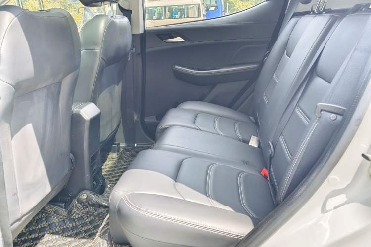 Used BYD Yuan New Energy 2019 EV360 Smart Connect Enjoyment Model Interior 9