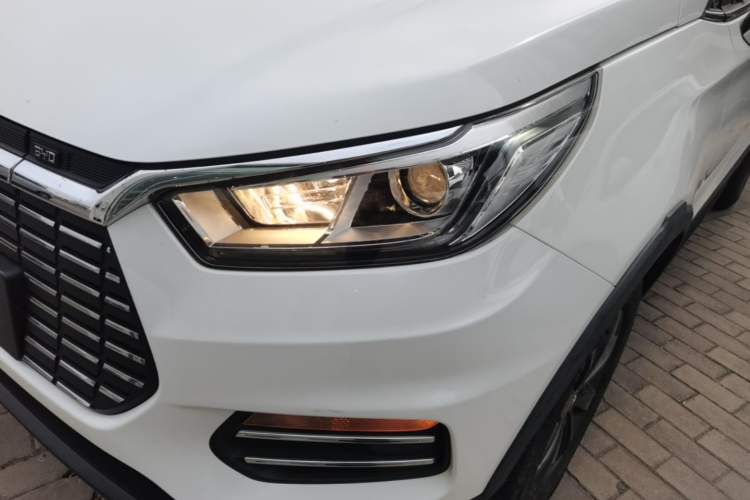 Used BYD Yuan New Energy 2019 EV360 Smart Connect Leading Model Left Front Headlight