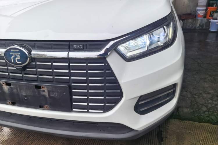 Used BYD Yuan New Energy 2019 EV360 Smart Connect Elite Model Left Front Headlight