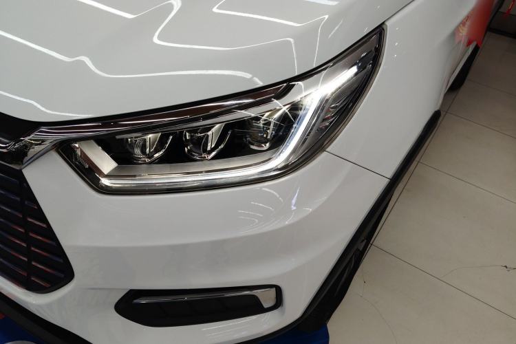 Used BYD Yuan New Energy 2019 EV535 Smart Connect Trendsetting Model Left Front Headlight