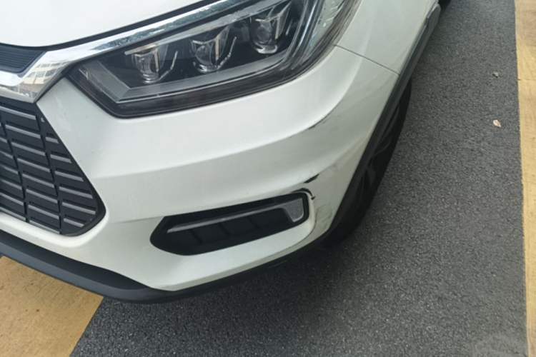 Used BYD Yuan New Energy 2019 EV535 Smart Connect Trendsetting Model Left Front Headlight