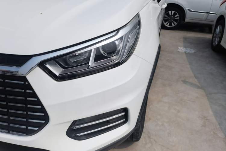 Used BYD Yuan New Energy 2019 EV360 Smart Connect Leading Model Left Front Headlight