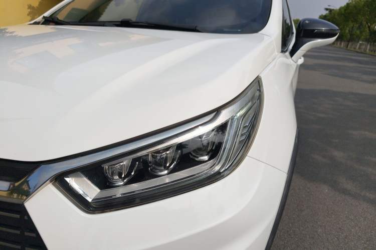 Used BYD Yuan New Energy 2019 EV535 Smart Connect Trendsetting Model Left Front Headlight