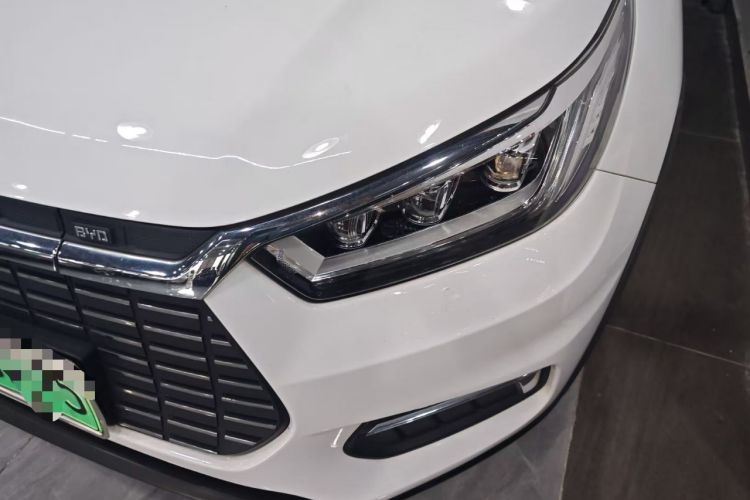 Used BYD Yuan New Energy 2019 EV360 Smart Connect Enjoyment Model Left Front Headlight