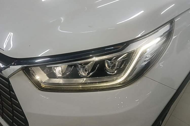 Used BYD Yuan New Energy 2019 EV535 High-Energy Leading Edition Left Front Headlight