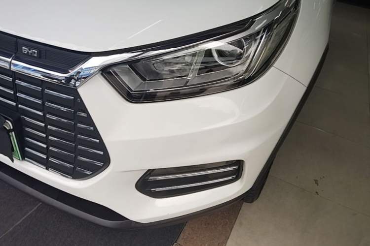 Used BYD Yuan New Energy 2019 EV360 Smart Connect Leading Model Left Front Headlight