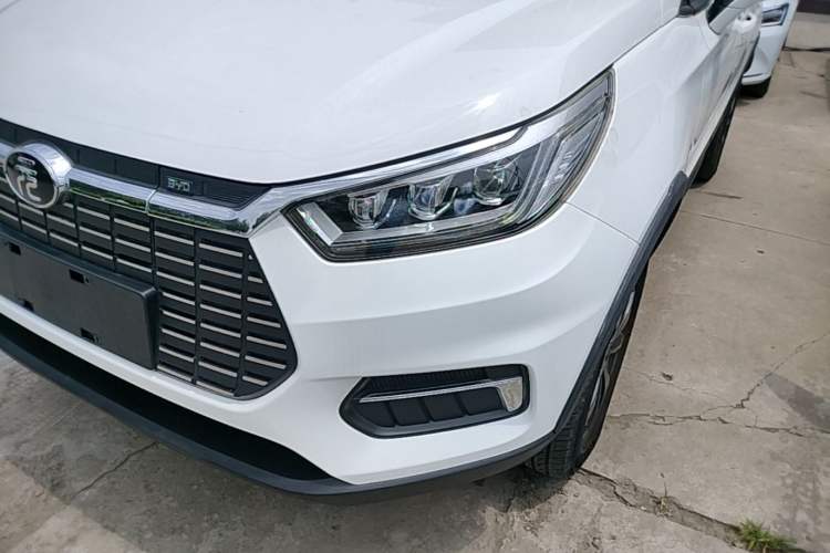 Used BYD Yuan New Energy 2019 EV535 Smart Connect Trendsetting Model Left Front Headlight