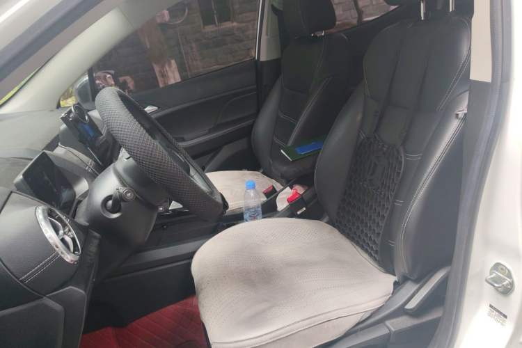 Used BYD Yuan New Energy 2019 EV360 Smart Connect Enjoyment Model Left Front Seat