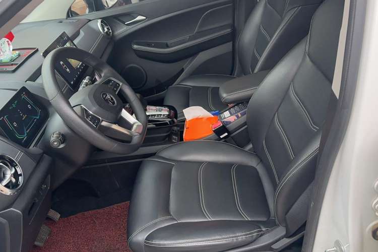 Used BYD Yuan New Energy 2019 EV360 Smart Connect Enjoyment Model Left Front Seat