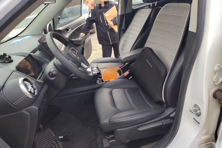 Used BYD Yuan New Energy 2019 EV360 Smart Connect Enjoyment Model Left Front Seat