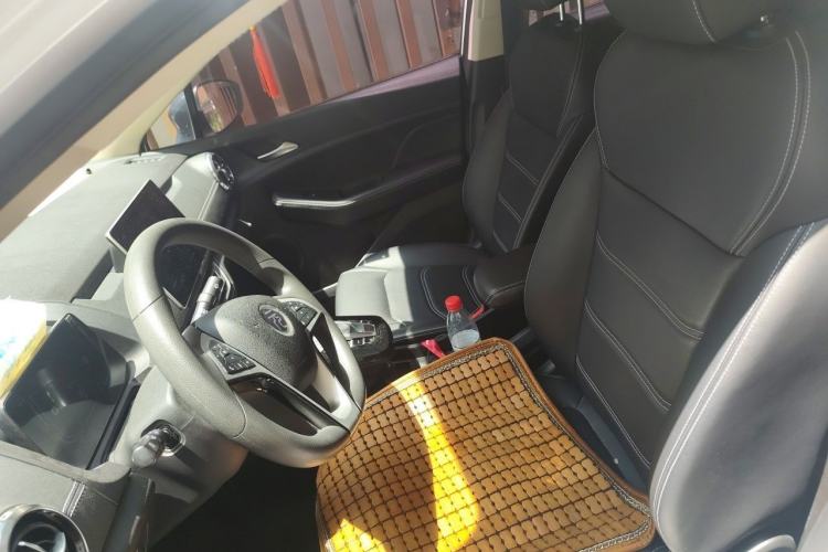 Used BYD Yuan New Energy 2019 EV535 Smart Connect Trendsetting Model Left Front Seat