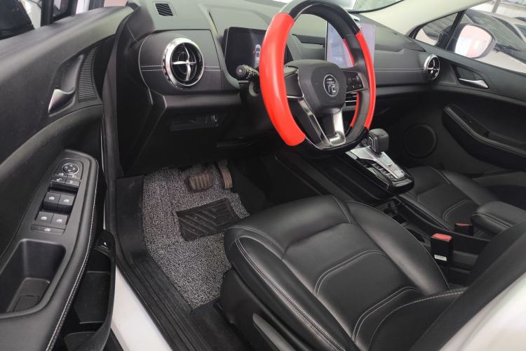 Used BYD Yuan New Energy 2019 EV535 Smart Connect Trendsetting Model Left Front Seat