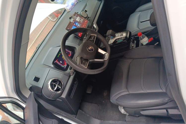 Used BYD Yuan New Energy 2019 EV535 Smart Connect Trendsetting Model Left Front Seat