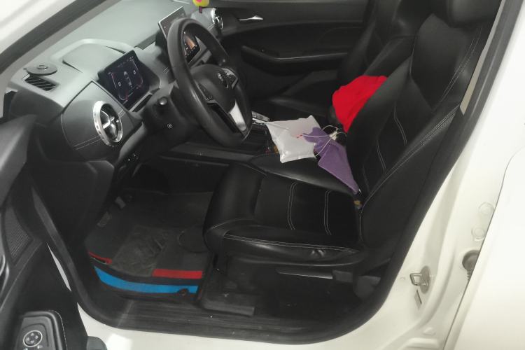 Used BYD Yuan New Energy 2019 EV535 Smart Connect Trendsetting Model Left Front Seat