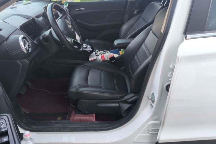Used BYD Yuan New Energy 2019 EV535 Smart Connect Trendsetting Model Left Front Seat