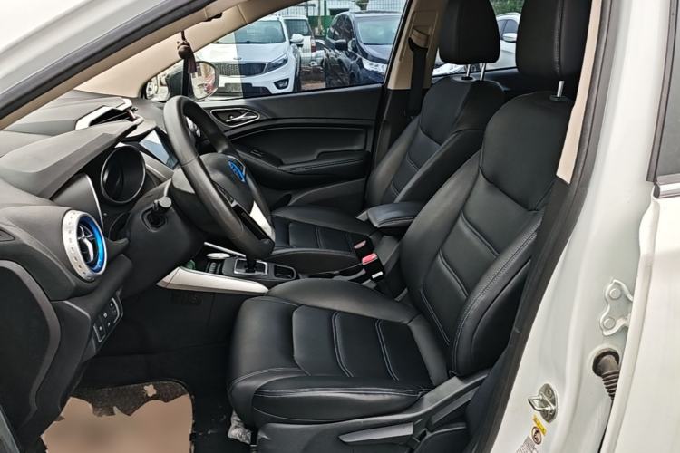 Used BYD Yuan New Energy 2019 EV360 Smart Connect Leading Model Left Front Seat