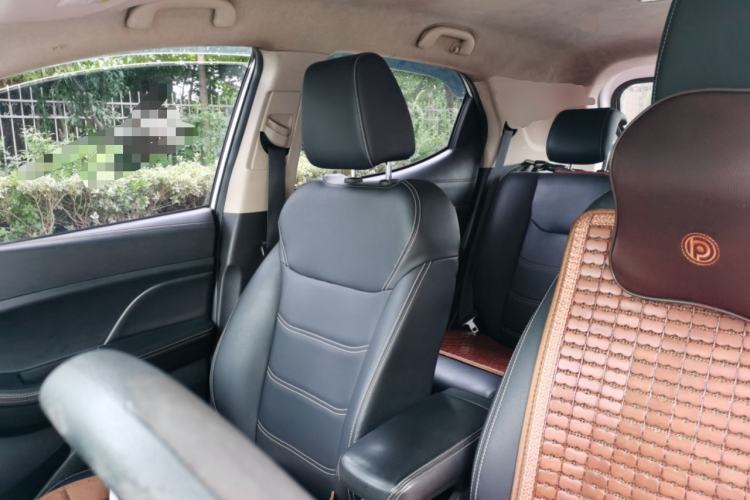 Used BYD Yuan New Energy 2019 EV535 Smart Connect Trendsetting Model Left Front Seat