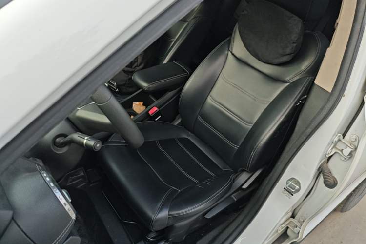 Used BYD Yuan New Energy 2019 EV535 Smart Connect Trendsetting Model Left Front Seat