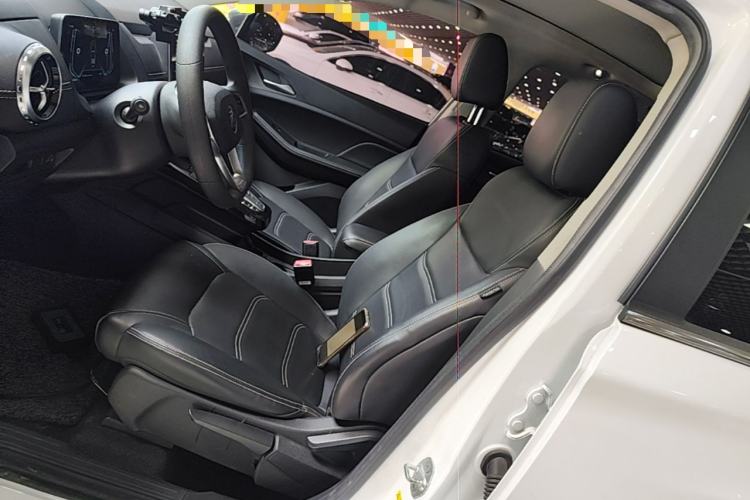 Used BYD Yuan New Energy 2019 EV360 Smart Connect Enjoyment Model Left Front Seat