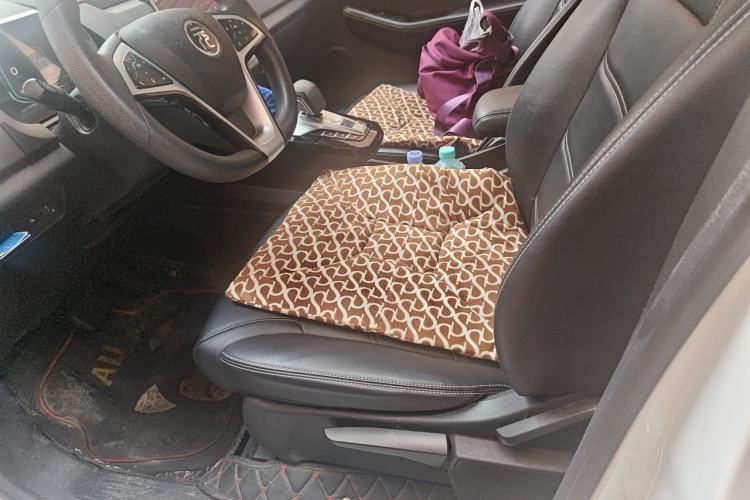 Used BYD Yuan New Energy 2019 EV535 Smart Connect Trendsetting Model Left Front Seat