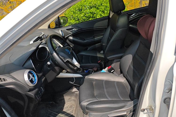 Used BYD Yuan New Energy 2019 EV360 Smart Connect Leading Model Left Front Seat