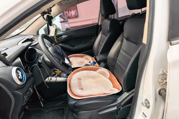 Used BYD Yuan New Energy 2019 EV360 Smart Connect Enjoyment Model Left Front Seat