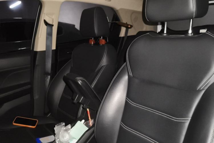Used BYD Yuan New Energy 2019 EV535 Smart Connect Trendsetting Model Left Front Seat