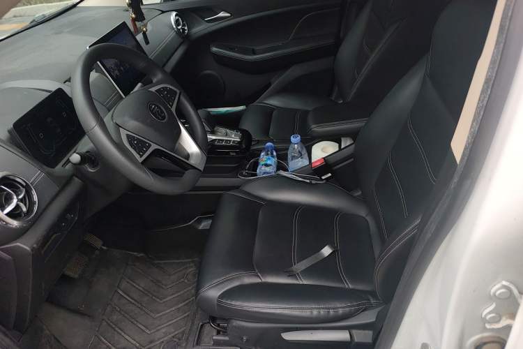 Used BYD Yuan New Energy 2019 EV535 Smart Connect Trendsetting Model Left Front Seat