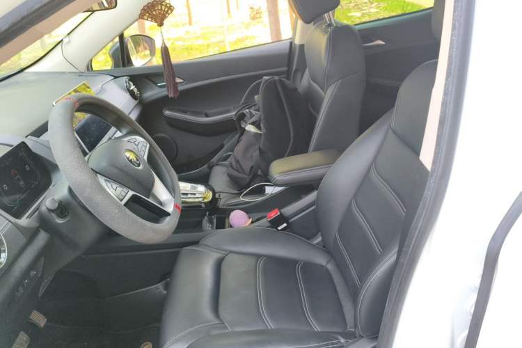 Used BYD Yuan New Energy 2019 EV535 Smart Connect Trendsetting Model Left Front Seat