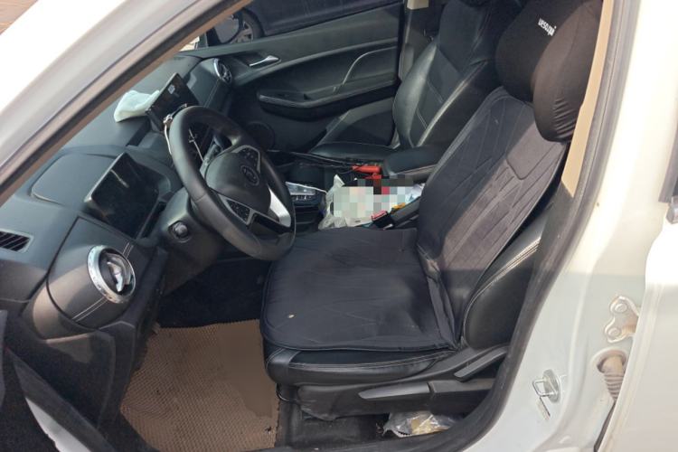 Used BYD Yuan New Energy 2019 EV535 Smart Connect Trendsetting Model Left Front Seat