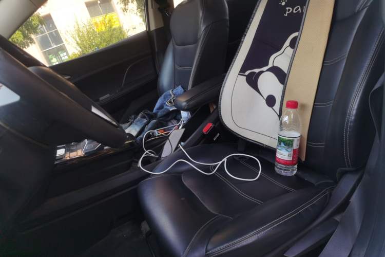 Used BYD Yuan New Energy 2019 EV360 Smart Connect Luxurious Model Left Front Seat