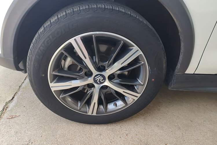 Used BYD Yuan New Energy 2019 EV535 High-Energy Leading Edition Left Front Wheel Hub