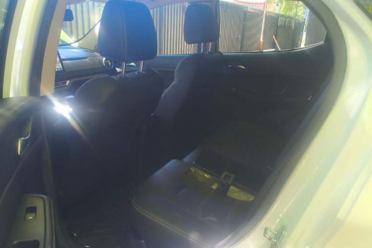 Used BYD Yuan New Energy 2019 EV535 Smart Connect Trendsetting Model Left Rear Seat
