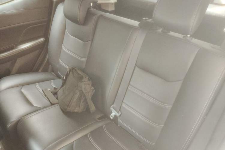 Used BYD Yuan New Energy 2019 EV535 Smart Connect Trendsetting Model Left Rear Seat