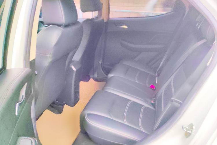 Used BYD Yuan New Energy 2019 EV535 Smart Connect Trendsetting Model Left Rear Seat