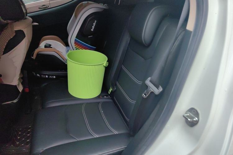 Used BYD Yuan New Energy 2019 EV535 Smart Connect Trendsetting Model Left Rear Seat