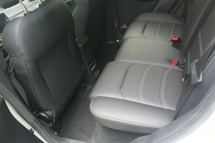 Used BYD Yuan New Energy 2019 EV535 High-Energy Leading Edition Left Rear Seat