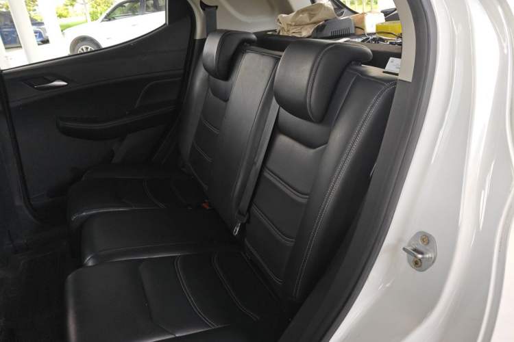 Used BYD Yuan New Energy 2019 EV360 Smart Connect Enjoyment Model Left Rear Seat