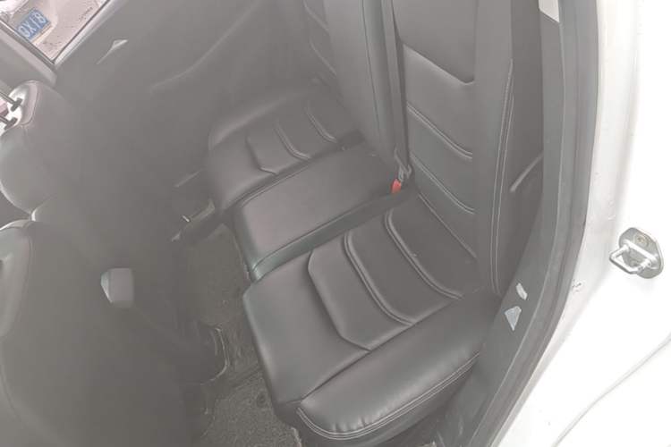 Used BYD Yuan New Energy 2019 EV360 Smart Connect Enjoyment Model Left Rear Seat