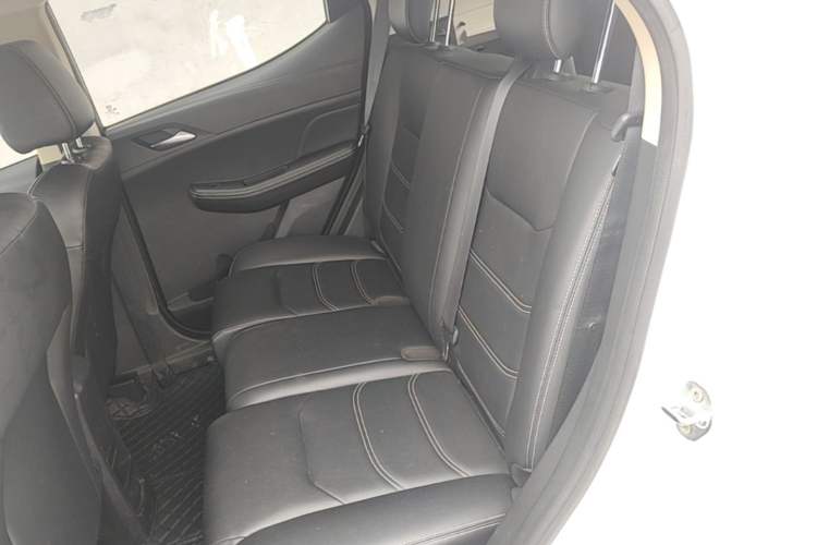 Used BYD Yuan New Energy 2019 EV360 Smart Connect Luxurious Model Left Rear Seat