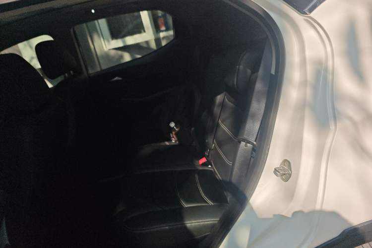 Used BYD Yuan New Energy 2019 EV535 High-Energy Leading Edition Left Rear Seat