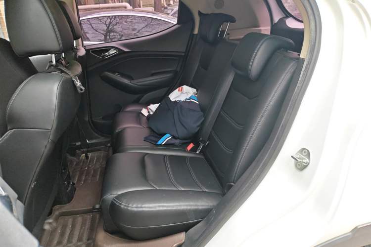 Used BYD Yuan New Energy 2019 EV360 Smart Connect Leading Model Left Rear Seat